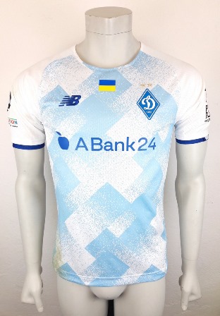Dynamo Kyiv Kiev match shirt 21/22, worn by Oleksandr Tymchyk